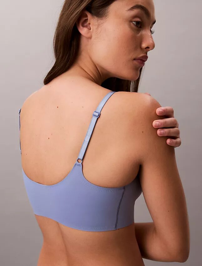 Invisibles Tel Sız Hafif Astarlı Bralette Invisibles Tel Sız Hafif Astarlı Bralette