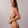 Invisibles Tel Sız Hafif Astarlı Bralette Invisibles Tel Sız Hafif Astarlı Bralette