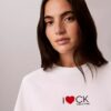 Kalp Logolu Klasik Tişört Kalp Logolu Klasik Tişört