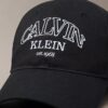 Kavisli Logo Şapka