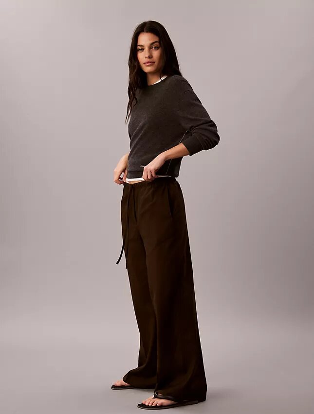 Keten Karışımlı İpli Geniş Paça Pantolon Keten Karışımlı İpli Geniş Paça Pantolon
