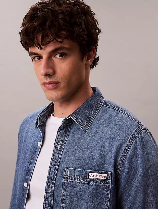 Klasik Denim Düğmeli Gömlek Klasik Denim Düğmeli Gömlek