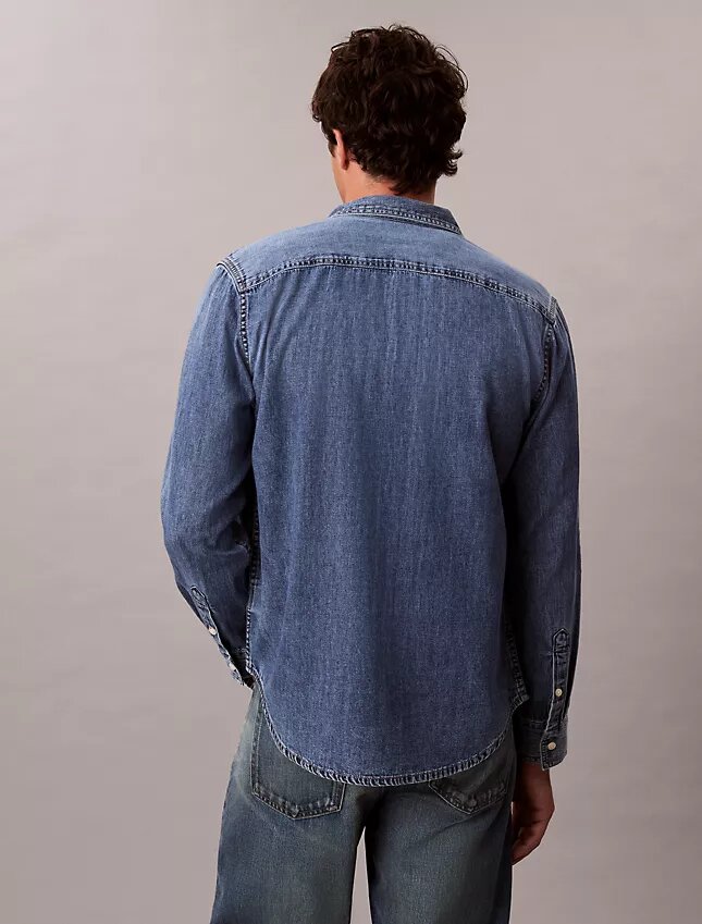 Klasik Denim Düğmeli Gömlek Klasik Denim Düğmeli Gömlek