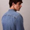 Klasik Denim Düğmeli Gömlek Klasik Denim Düğmeli Gömlek