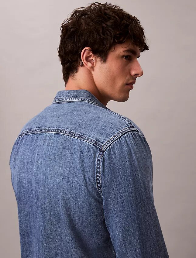 Klasik Denim Düğmeli Gömlek Klasik Denim Düğmeli Gömlek