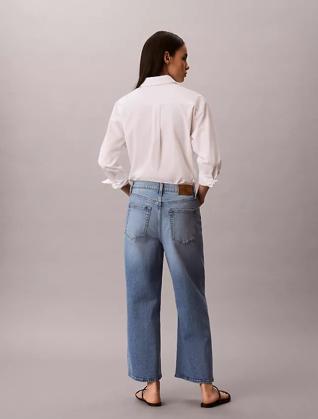 Kısa Kesim Geniş Paça Jean Kısa Kesim Geniş Paça Jean