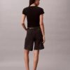 Kıvrımlı Etek Ucu A-Line Denim Şort Kıvrımlı Etek Ucu A-Line Denim Şort