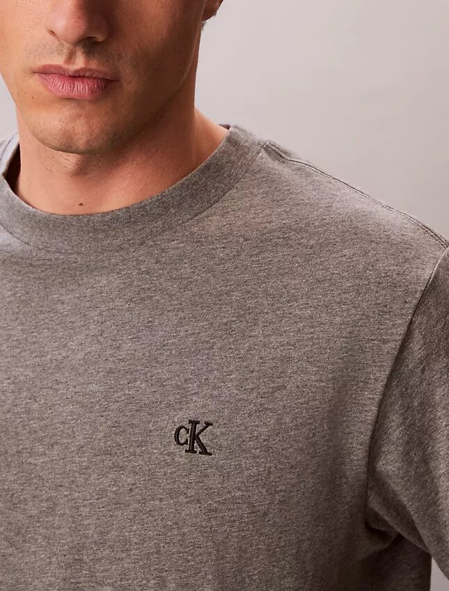 İşlemeli Monogram Rahat Tişört İşlemeli Monogram Rahat Tişört