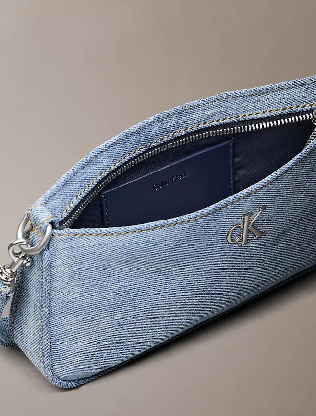 Logo Denim Dönüştürülebilir Omuz Çantası Logo Denim Dönüştürülebilir Omuz Çantası