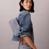 Logo Denim Dönüştürülebilir Omuz Çantası Logo Denim Dönüştürülebilir Omuz Çantası
