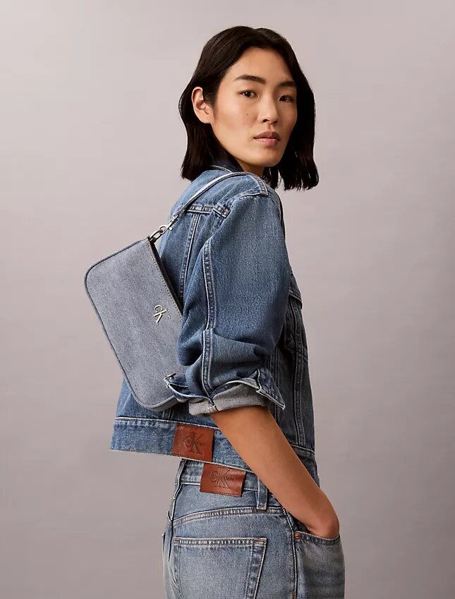 Logo Denim Dönüştürülebilir Omuz Çantası Logo Denim Dönüştürülebilir Omuz Çantası