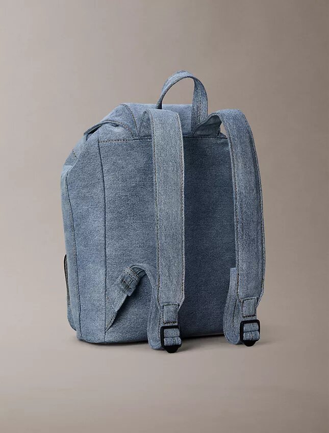 Logo Denim Mini Kapaklı Sırt Çantası Logo Denim Mini Kapaklı Sırt Çantası
