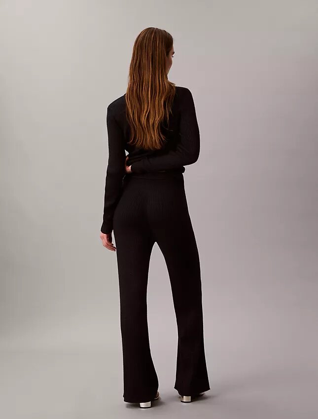 Lurex Merinos Yünü Karışımlı Geniş Paça Pantolon Lurex Merinos Yünü Karışımlı Geniş Paça Pantolon