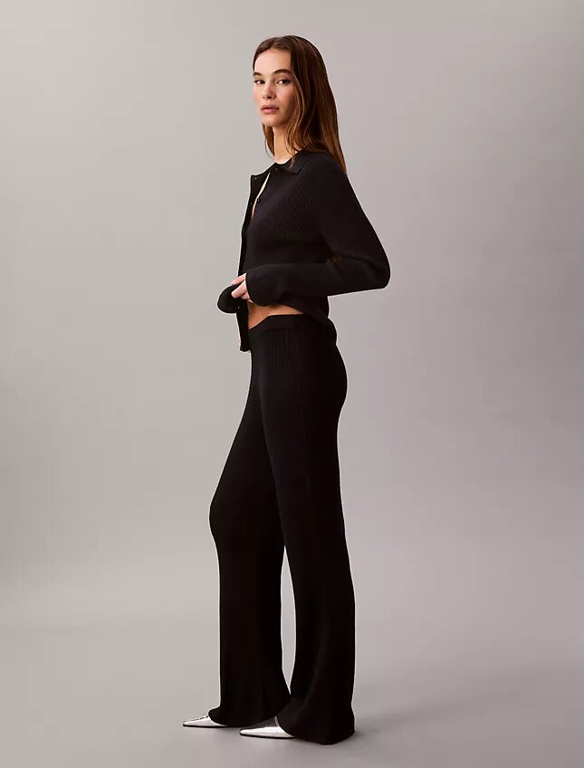 Lurex Merinos Yünü Karışımlı Geniş Paça Pantolon Lurex Merinos Yünü Karışımlı Geniş Paça Pantolon