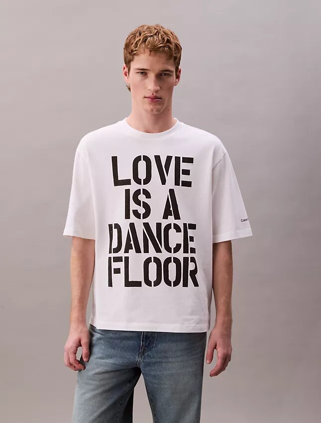 Marc Hundley Pride Love is a Dance Floor Rahat Tişört Marc Hundley Pride Love is a Dance Floor Rahat Tişört