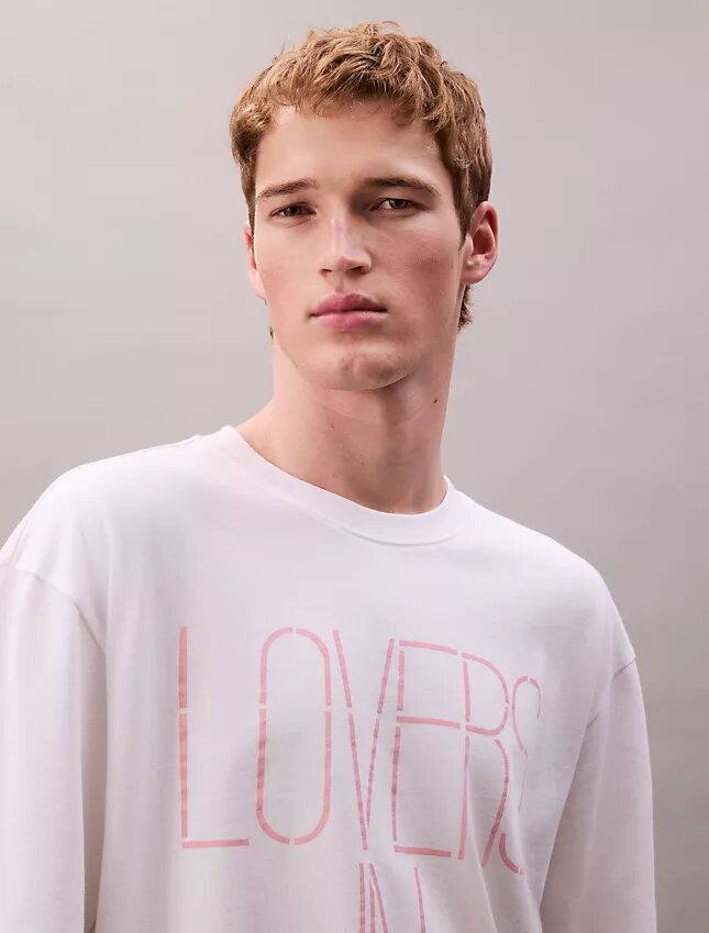 Marc Hundley Pride Lovers Rahat Tişört Marc Hundley Pride Lovers Rahat Tişört