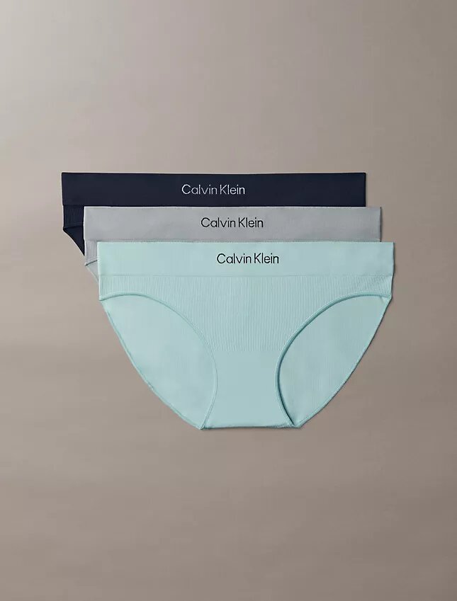 Microfiber Dikişsiz Ribana 3’lü Bikini Seti Microfiber Dikişsiz Ribana 3’lü Bikini Seti