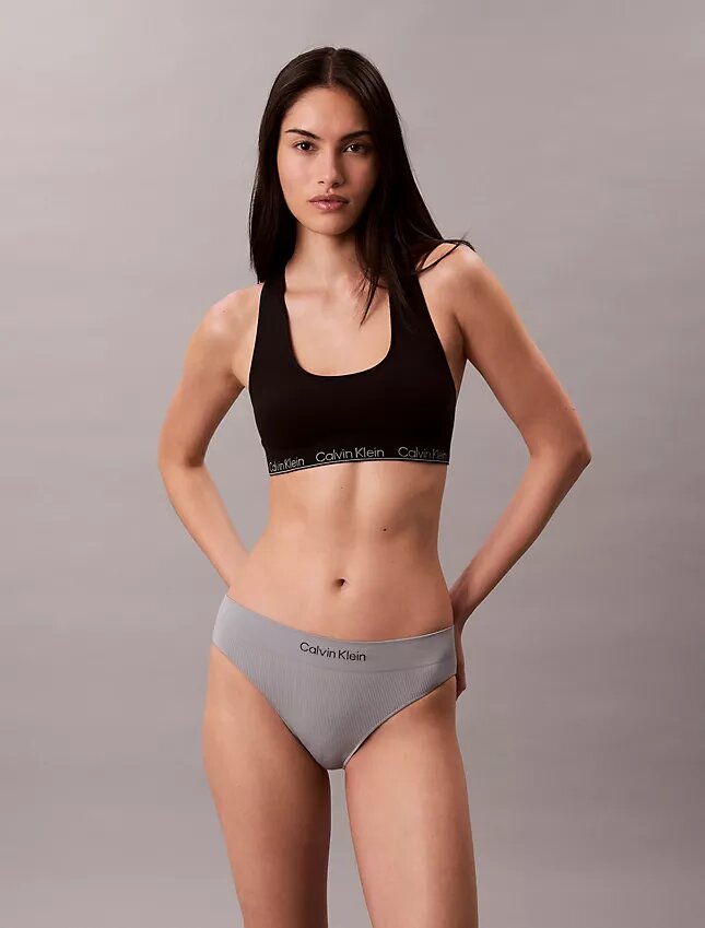Microfiber Dikişsiz Ribana 3’lü Bikini Seti Microfiber Dikişsiz Ribana 3’lü Bikini Seti