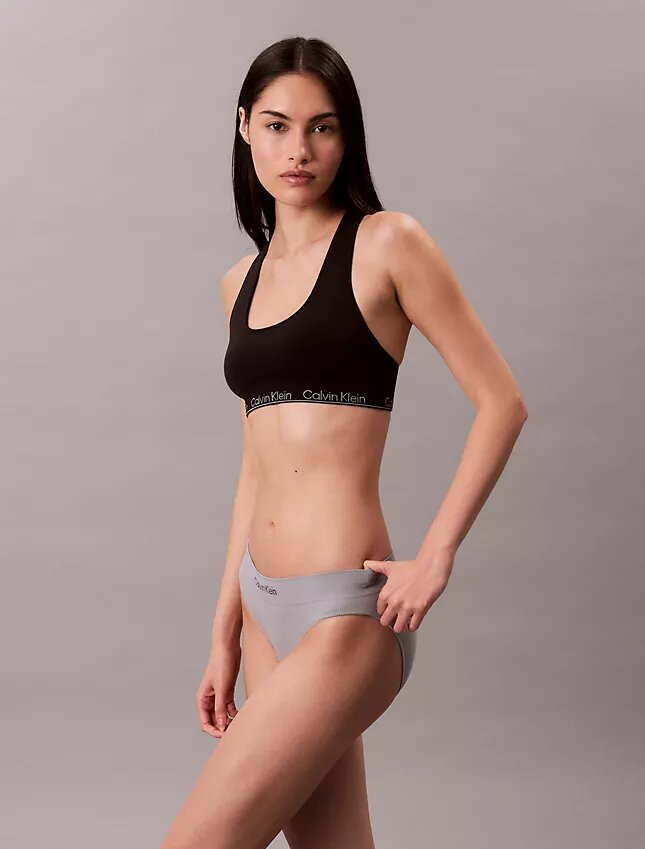 Microfiber Dikişsiz Ribana 3’lü Bikini Seti Microfiber Dikişsiz Ribana 3’lü Bikini Seti