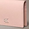 Minimal Monogram Kapaklı Kartlık Minimal Monogram Kapaklı Kartlık