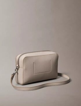 Minimal Monogram Telefon Çantası
