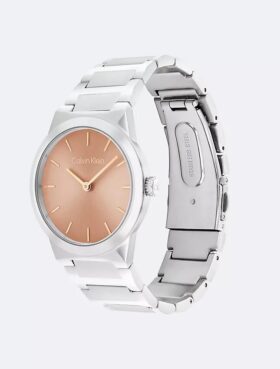 Minimalist Entegre Bağlantılı Bileklik 32 mm Saat Minimalist Entegre Bağlantılı Bileklik 32 mm Saat
