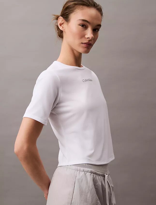 Modern Spor Bisiklet Yaka Tişört Modern Spor Bisiklet Yaka Tişört