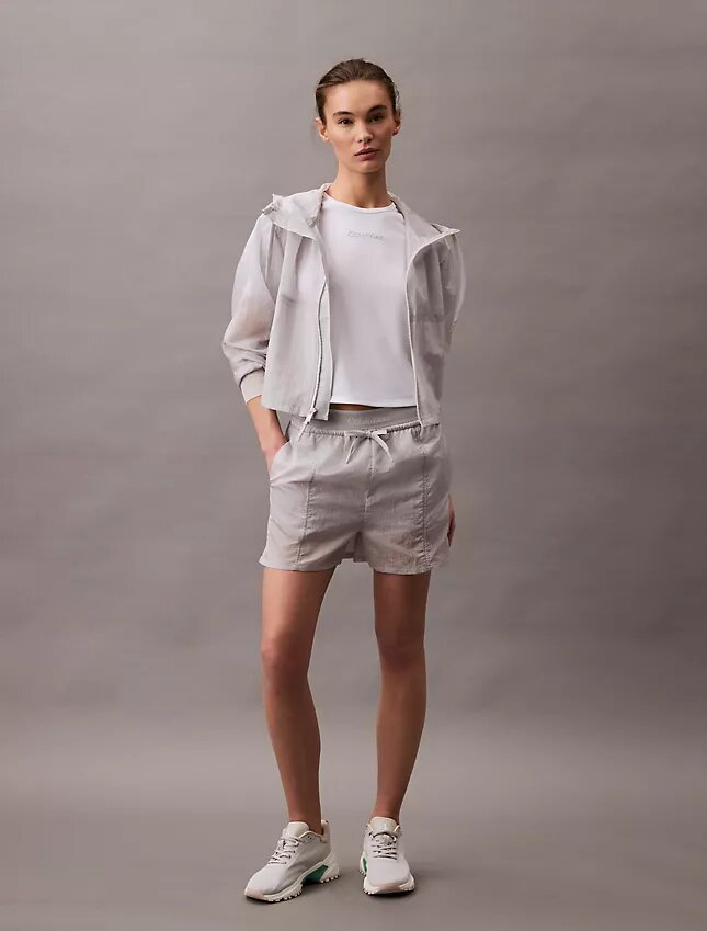 Modern Spor Bisiklet Yaka Tişört Modern Spor Bisiklet Yaka Tişört