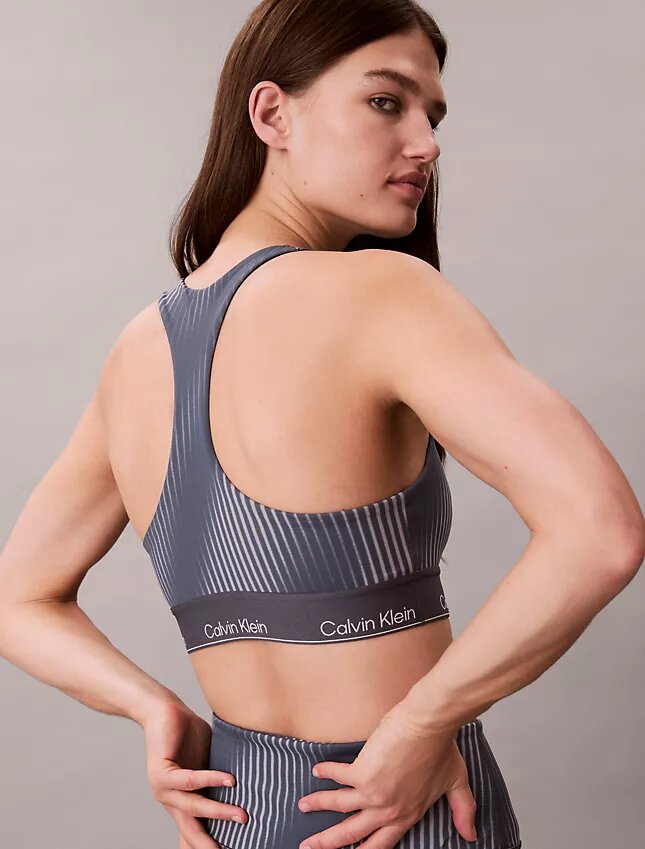 Modern Spor Desenli Racerback Orta Destekli Spor Sütyen Modern Spor Desenli Racerback Orta Destekli Spor Sütyen