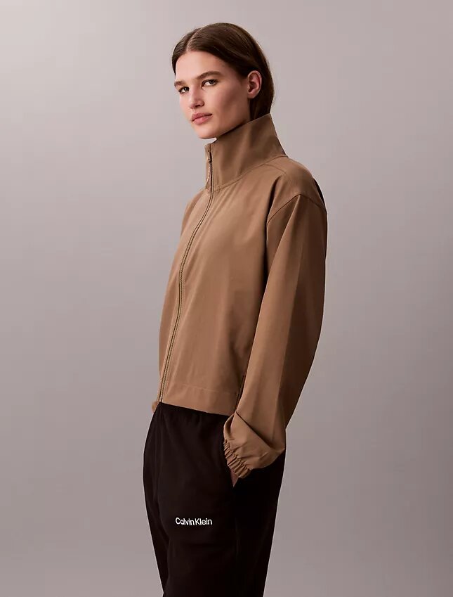 Modern Spor Rüzgarlık Ceket Modern Spor Rüzgarlık Ceket