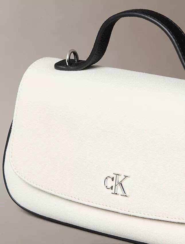 Monogram Kanvas Saplı Omuz Çantası Monogram Kanvas Saplı Omuz Çantası