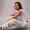 Monogram Logo Grafikli Çekip Giyilen Jogger Pantolon Monogram Logo Grafikli Çekip Giyilen Jogger Pantolon