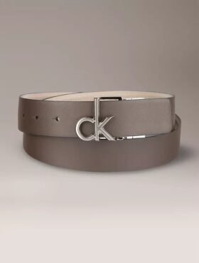 Monogram Logo Plakalı Çift Taraflı Kemer Monogram Logo Plakalı Çift Taraflı Kemer