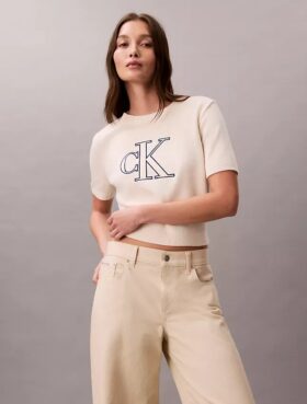 Monogramlı Kısa Kazak
