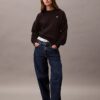 Monogramlı Kısa Kesim Polar Sweatshirt Monogramlı Kısa Kesim Polar Sweatshirt
