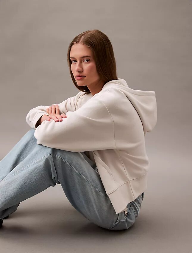 Monogramlı Polar Fermuarlı Kapüşonlu Sweatshirt Monogramlı Polar Fermuarlı Kapüşonlu Sweatshirt