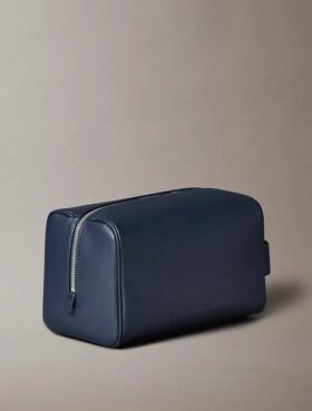 Monologo Dopp Kit