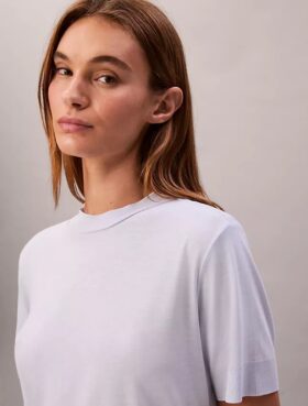 İnce Örme Mock Neck Tişört