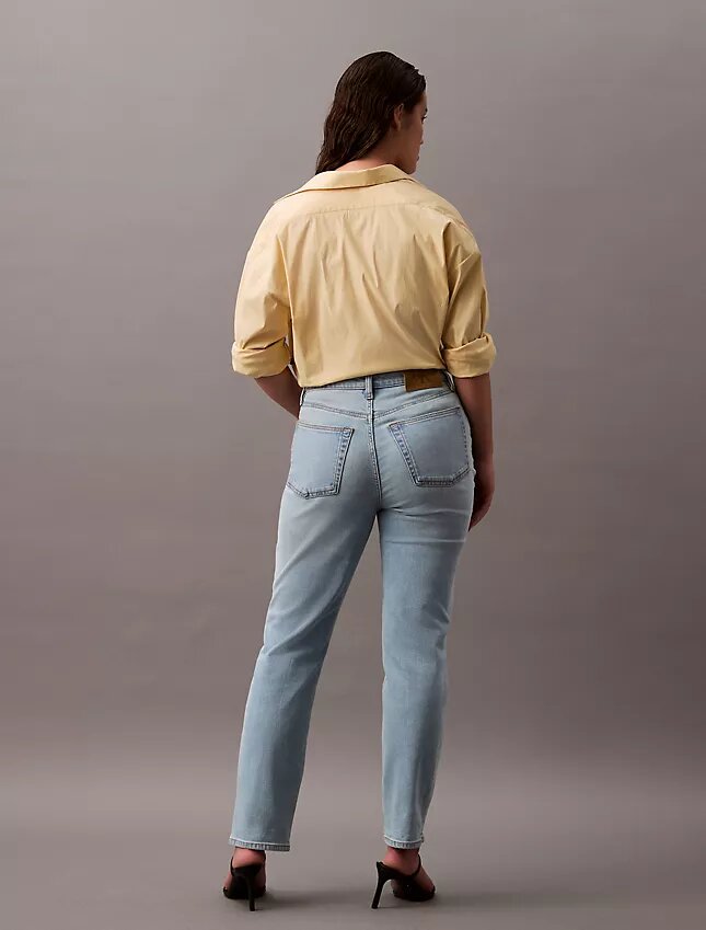 Orijinal Curvy Düz Kesim Jean Orijinal Curvy Düz Kesim Jean