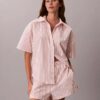 Pamuklu Poplin Rahat Kısa Kollu Pijama Gömleği Pamuklu Poplin Rahat Kısa Kollu Pijama Gömleği