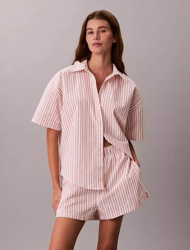 Pamuklu Poplin Rahat Kısa Kollu Pijama Gömleği Pamuklu Poplin Rahat Kısa Kollu Pijama Gömleği