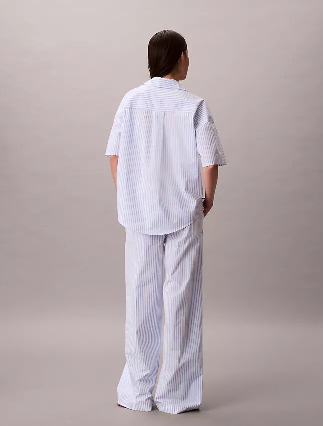 Pamuklu Poplin Rahat Kısa Kollu Pijama Gömleği Pamuklu Poplin Rahat Kısa Kollu Pijama Gömleği
