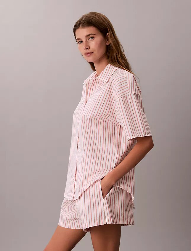Pamuklu Poplin Rahat Kısa Kollu Pijama Gömleği Pamuklu Poplin Rahat Kısa Kollu Pijama Gömleği