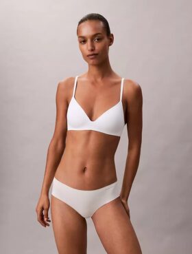 Perfectly Fit Oturan Tel Sız Tişört Sütyen Perfectly Fit Oturan Tel Sız Tişört Sütyen