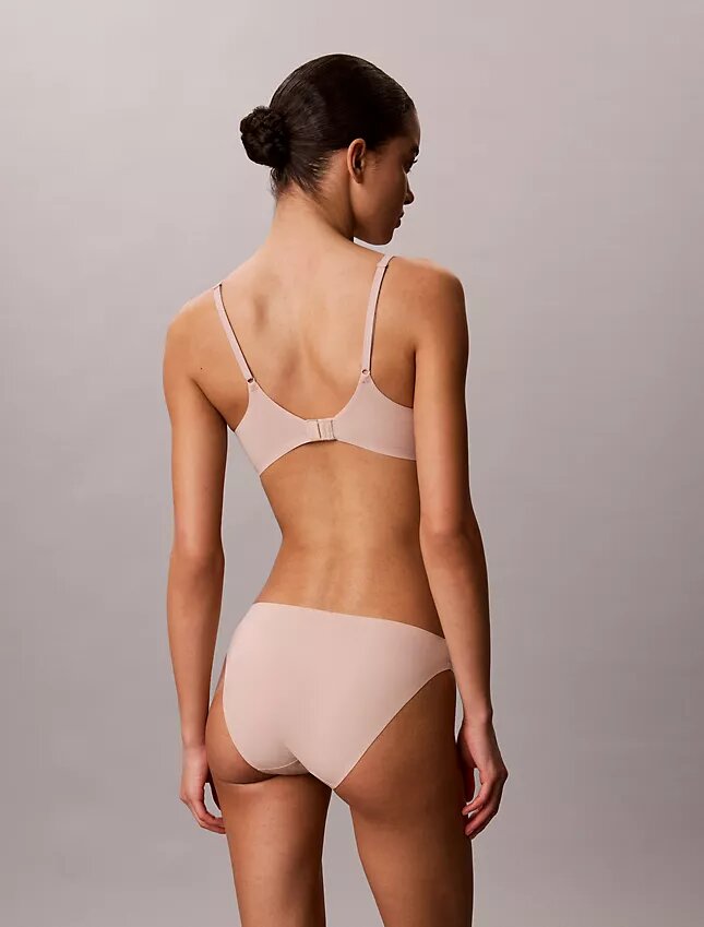 Perfectly Fit Oturan, Ultra Hafif, Hafif Astarlı Tel Sutyen Perfectly Fit Oturan, Ultra Hafif, Hafif Astarlı Tel Sutyen