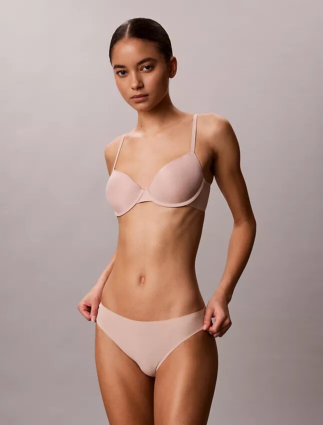 Perfectly Fit Ultra Hafif Hafif Astarlı Demi Sütyen Perfectly Fit Ultra Hafif Hafif Astarlı Demi Sütyen