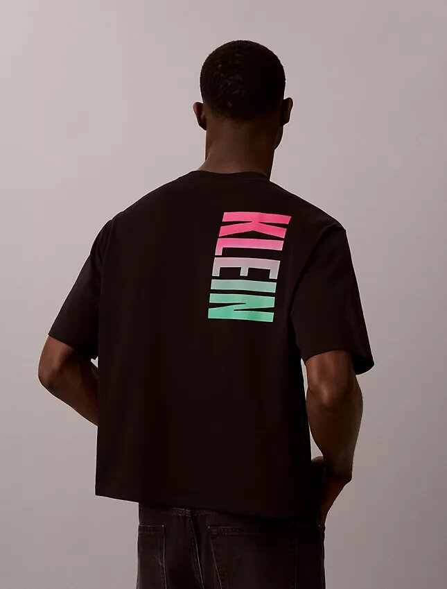 Pride Cesur Logo Rahat Tişört Pride Cesur Logo Rahat Tişört
