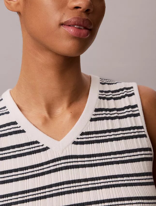 Ribana V Yaka Tank Top Ribana V Yaka Tank Top