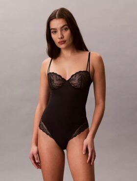 Sensual Stretch Lace Bodyler