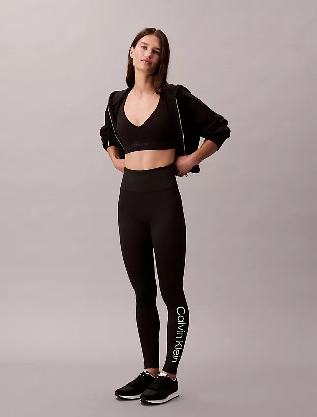 Soft Sport Orta Etkili Spor Sütyeni Soft Sport Orta Etkili Spor Sütyeni